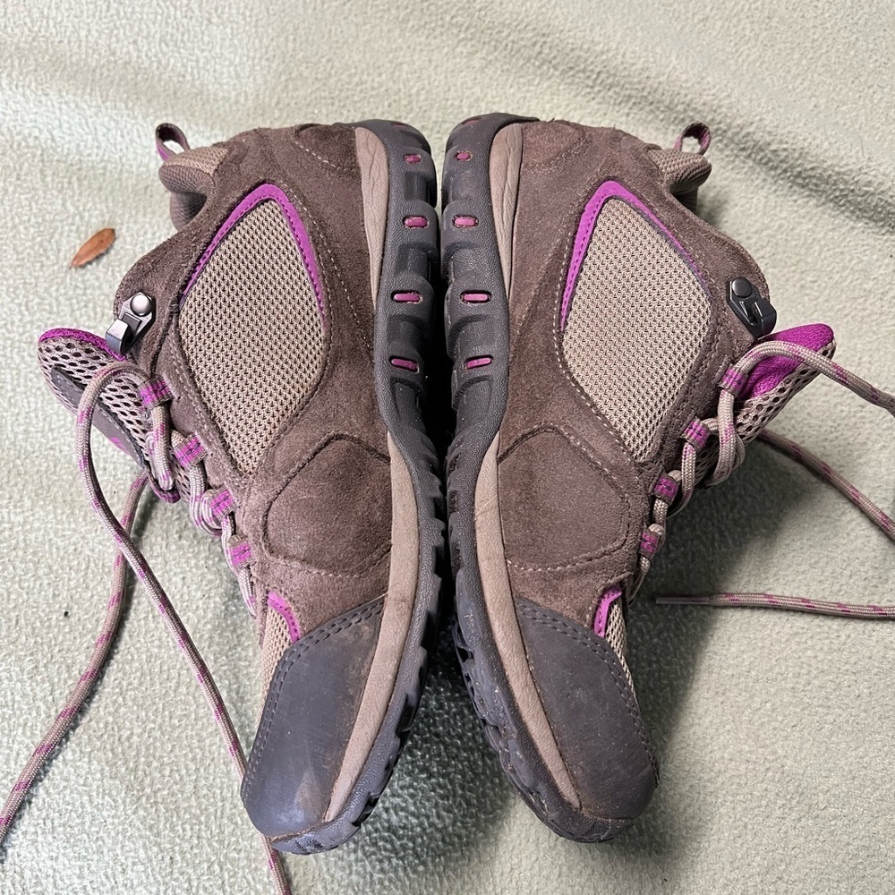 Columbia Women's Brown and Purple Athletic Shoes - Picture 5 of 8